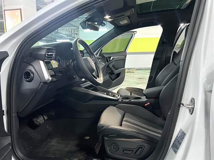 Фото 2 - Audi A3