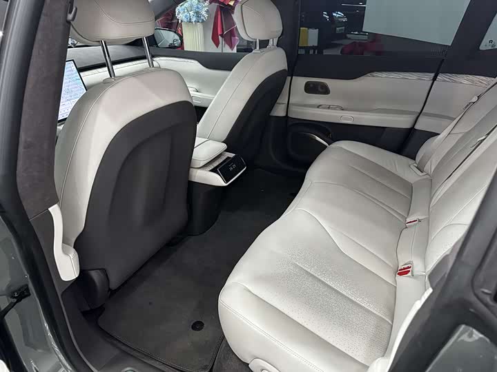 Фото 8 - Nio ET7