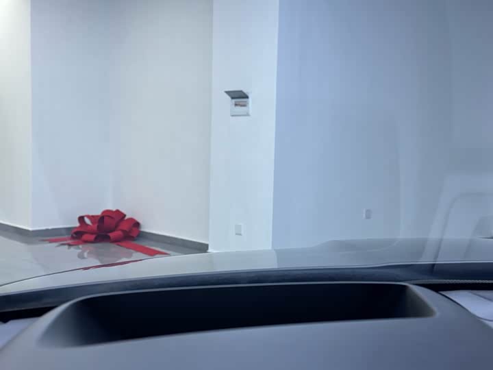 Фото 8 - Jaguar XF L