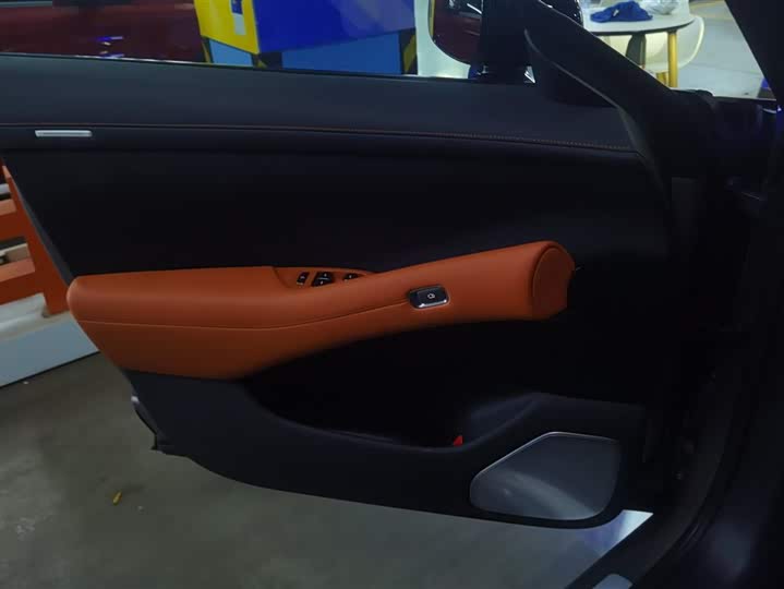 Фото 7 - Xiaomi YU7