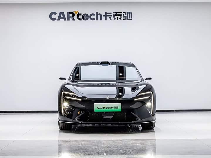 Фото 2 - Avatr 06