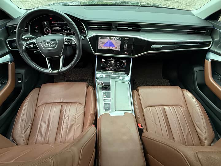 Фото 3 - Audi A6L