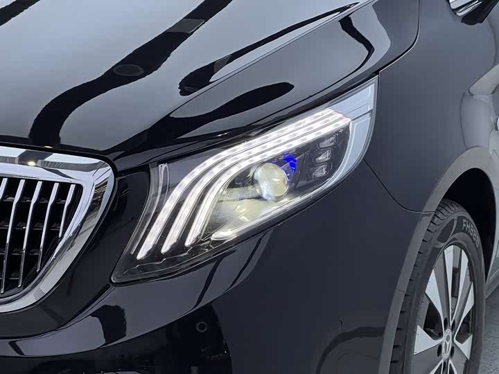 Фото 7 - Mercedes-Benz Vito