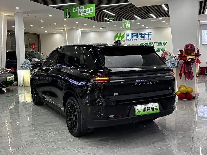 Фото 6 - Leapmotor C10