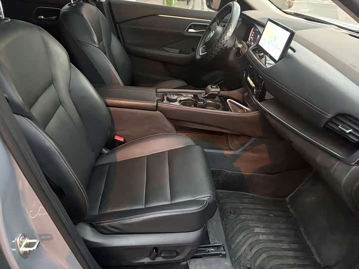 Фото 4 - Nissan X-Trail