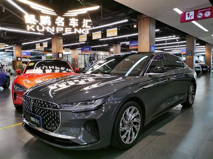 Фото 1 - Lincoln Z (Zephyr)