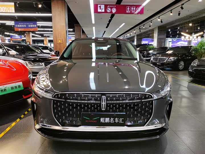 Фото 2 - Lincoln Z (Zephyr)