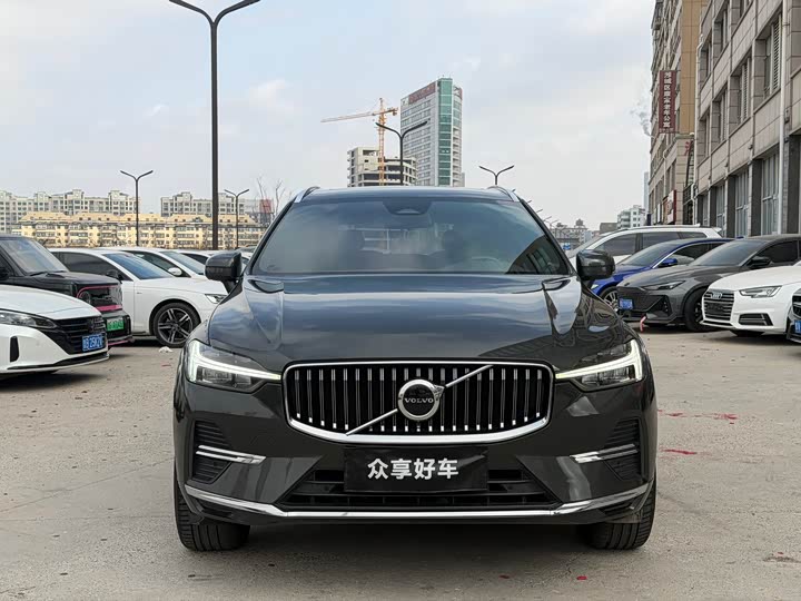 Фото 2 - Volvo XC60