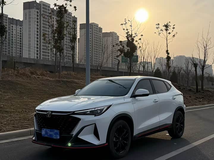 Фото 1 - Changan X5 Plus