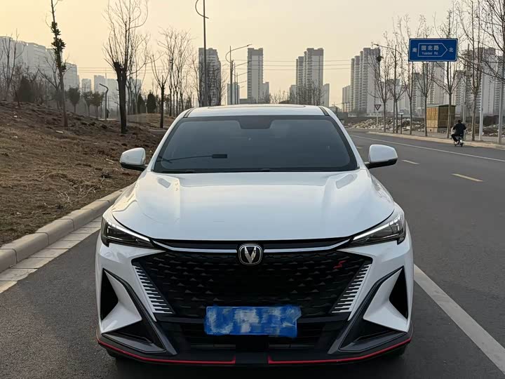 Фото 2 - Changan X5 Plus