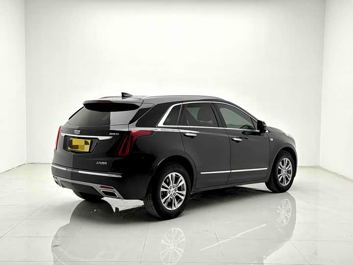 Фото 3 - Cadillac XT5