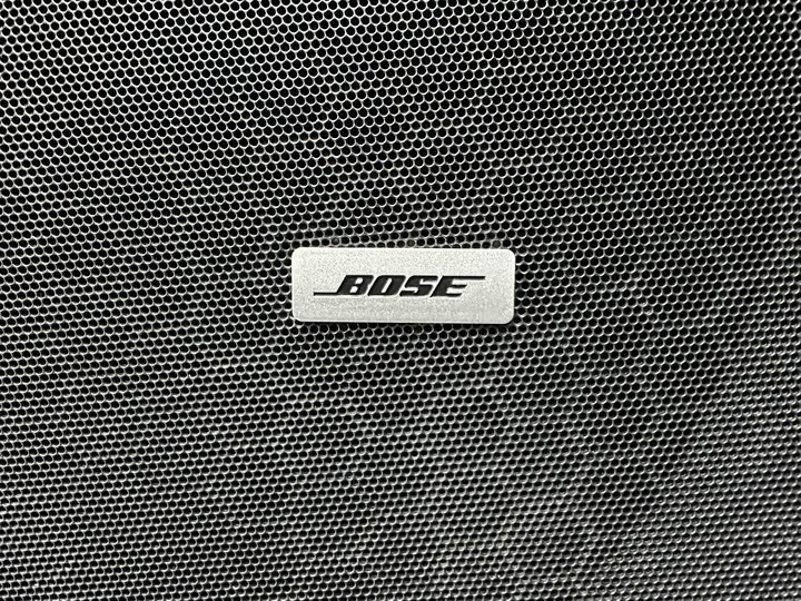 Фото 9 - Cadillac XT5