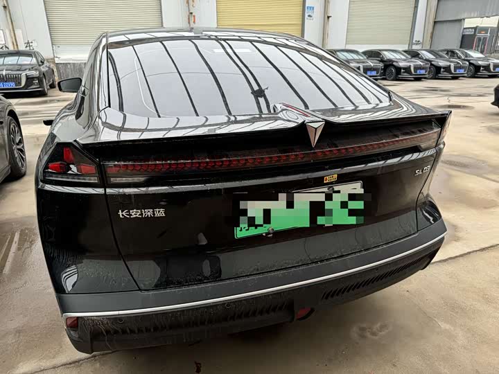 Фото 8 - Changan Deepal SL03