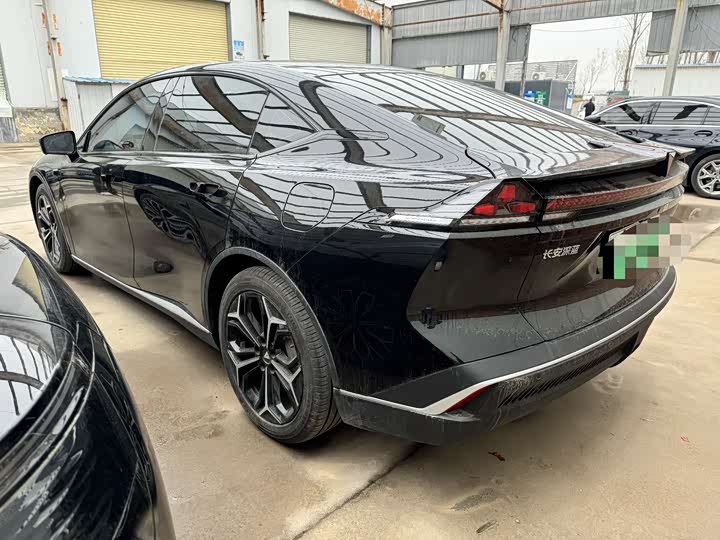 Фото 9 - Changan Deepal SL03