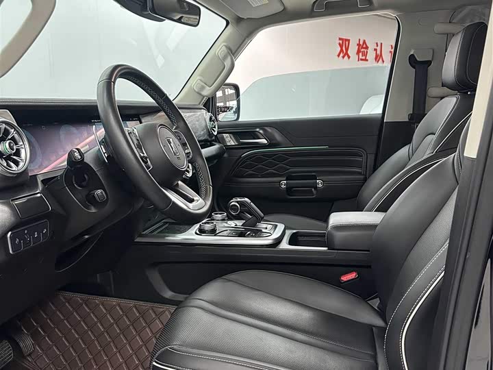 Фото 7 - Tank 300