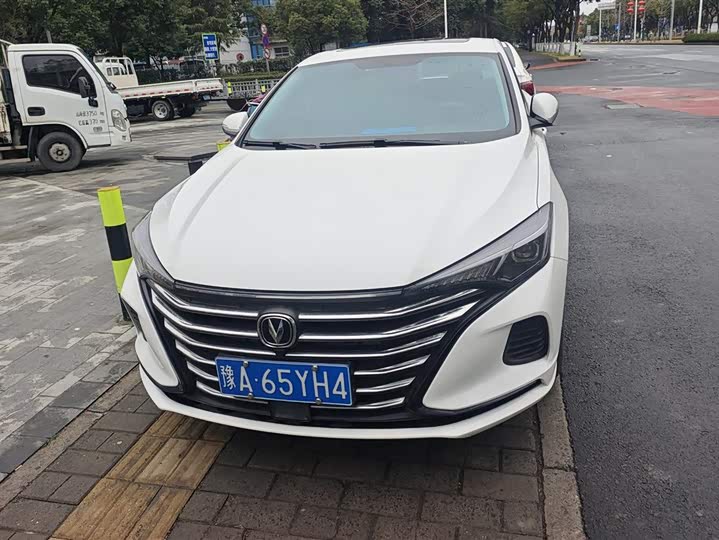 Photo 2 - Changan Eado Plus