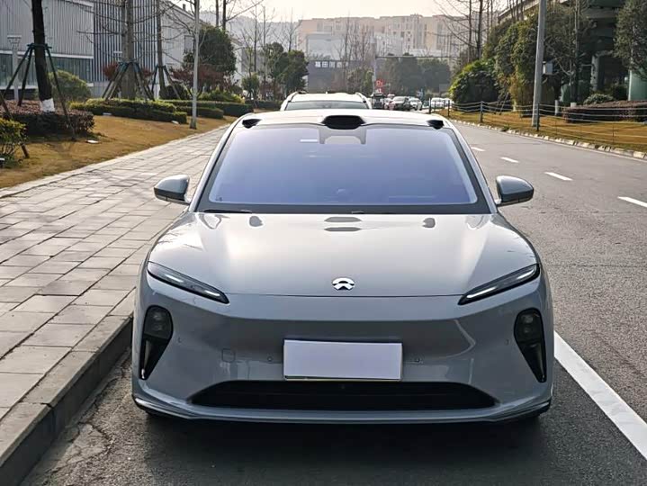 Фото 2 - Nio ET5