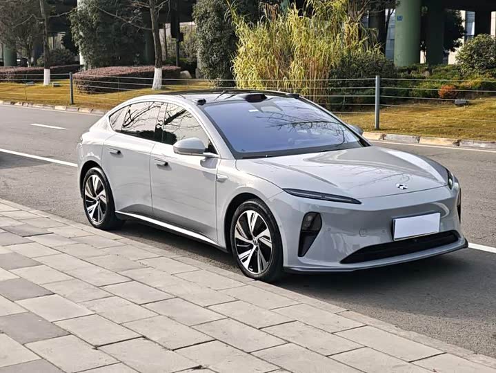 Фото 3 - Nio ET5