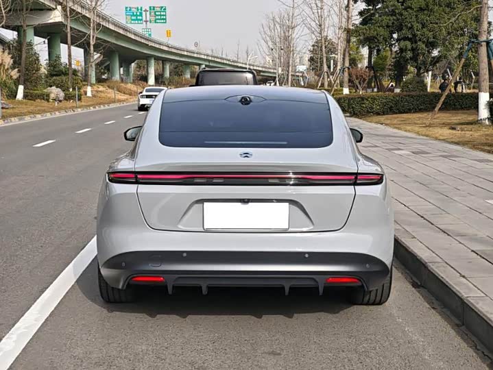 Фото 7 - Nio ET5