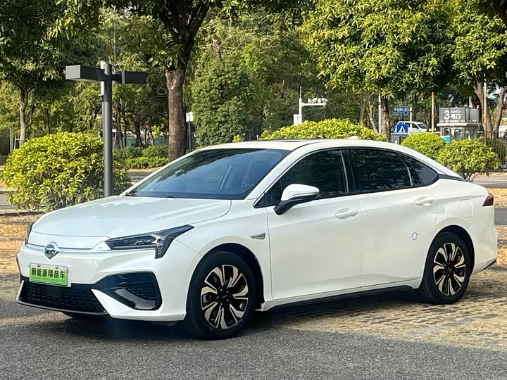 Фото 1 - GAC Aion S