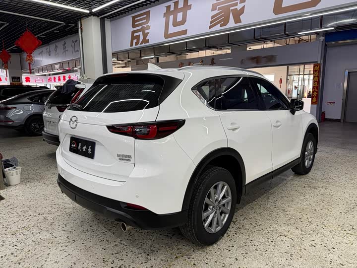 Photo 6 - Mazda CX-5