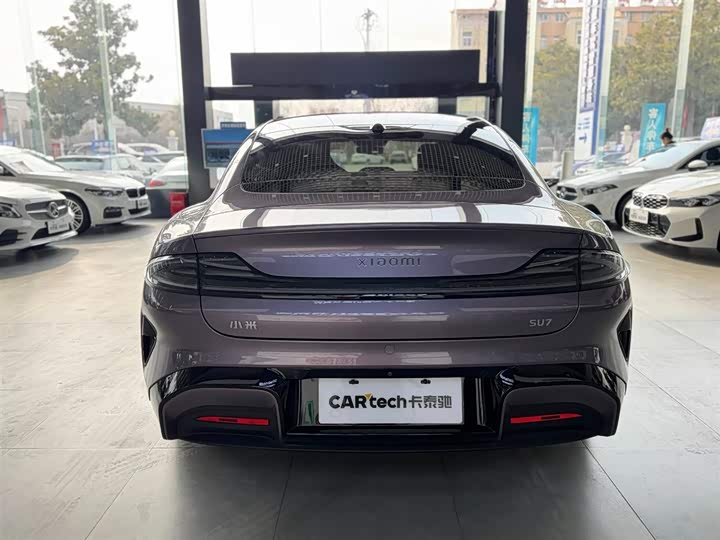 Фото 7 - Xiaomi SU7