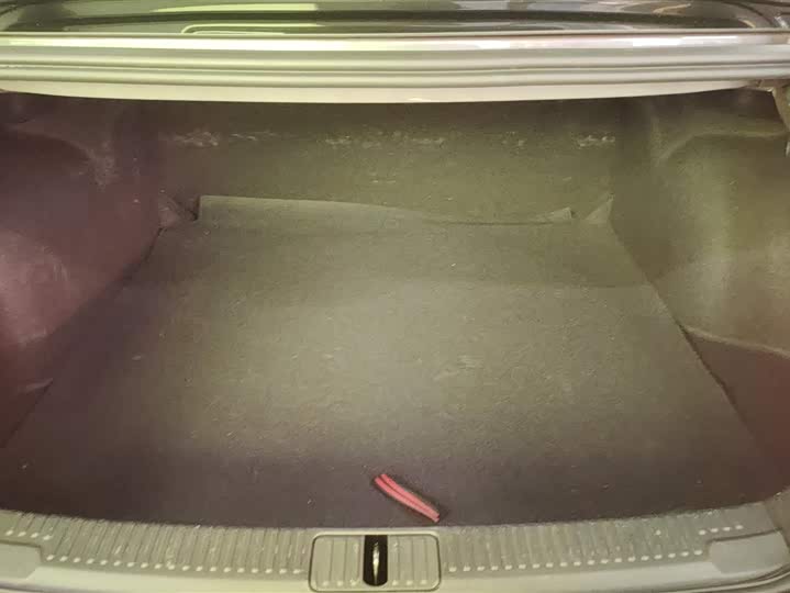 Фото 4 - MG Motor 5