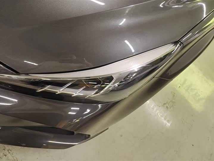 Фото 5 - MG Motor 5