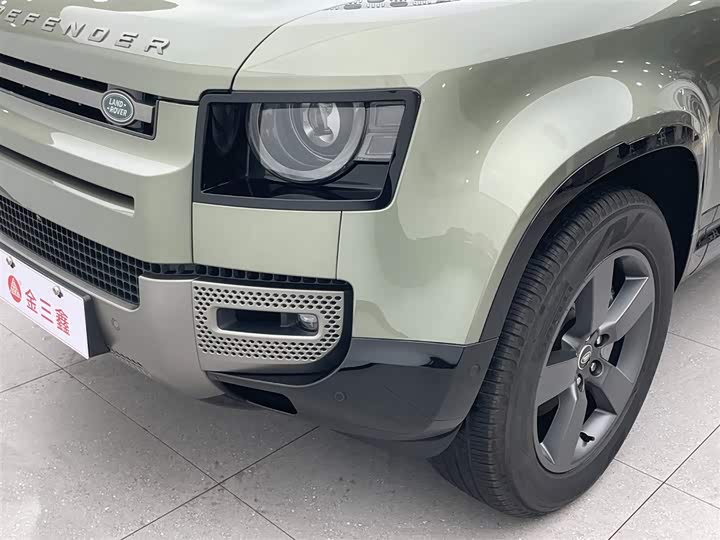 Фото 6 - Land Rover Defender