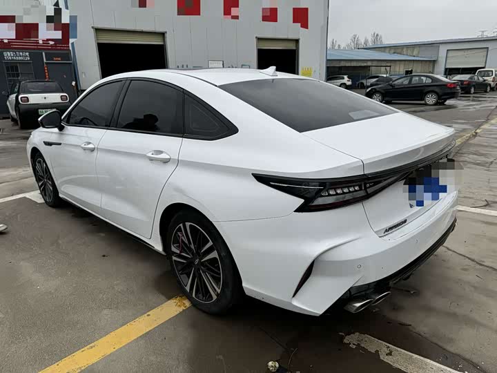 Фото 9 - Chery Arrizo 8