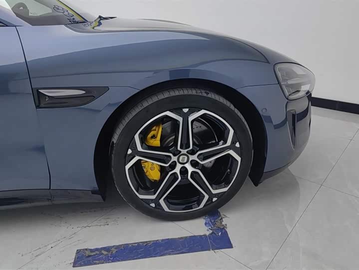 Фото 6 - Xiaomi SU7