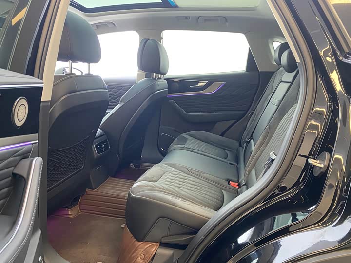 Фото 7 - Hongqi HS5