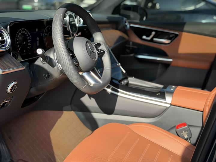 Фото 7 - Mercedes-Benz GLC-Class