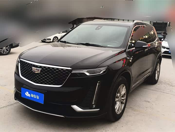 Фото 1 - Cadillac XT6