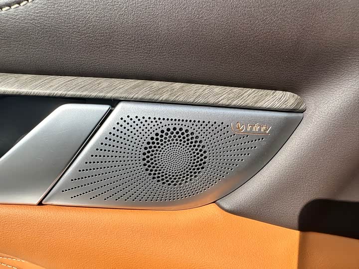 Фото 9 - Tank 500