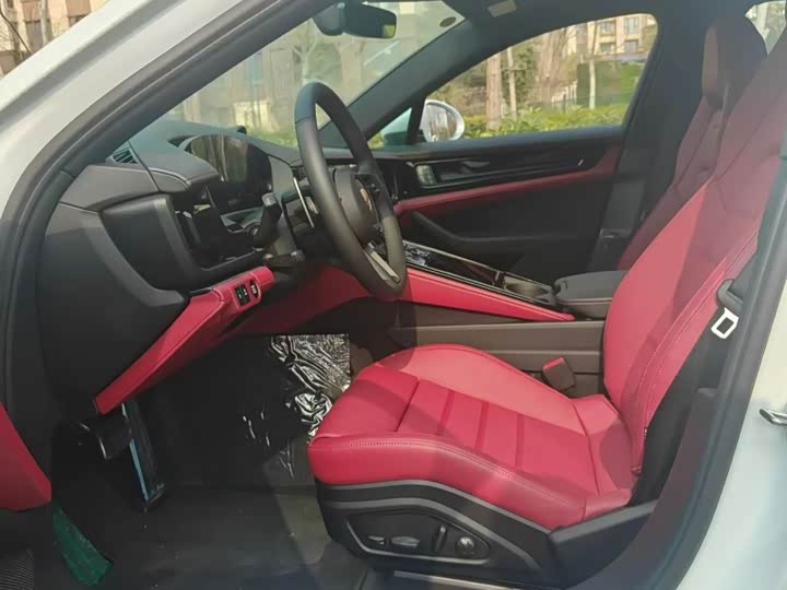 Фото 5 - Porsche Panamera