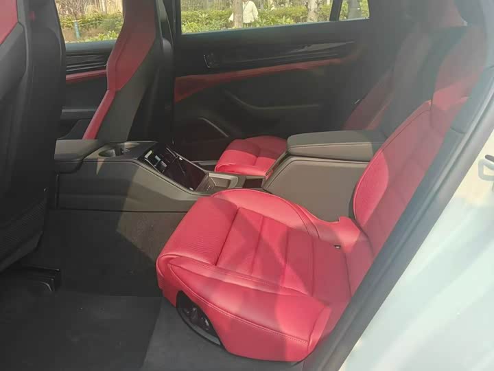 Фото 6 - Porsche Panamera