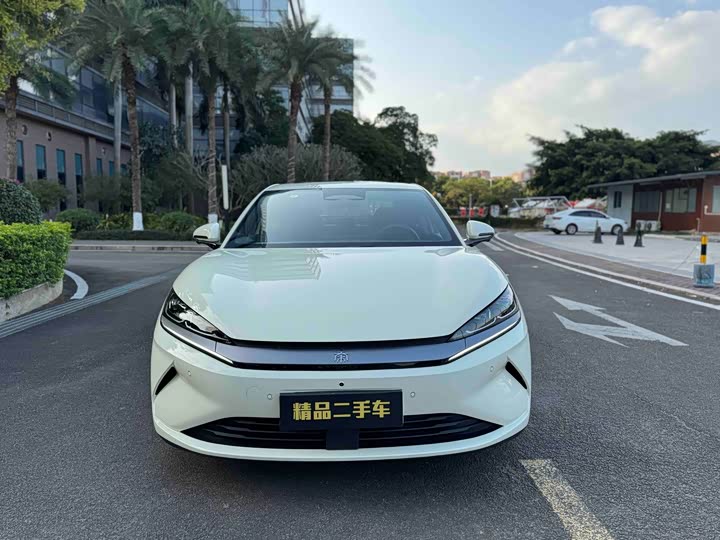 Фото 2 - BYD Qin L