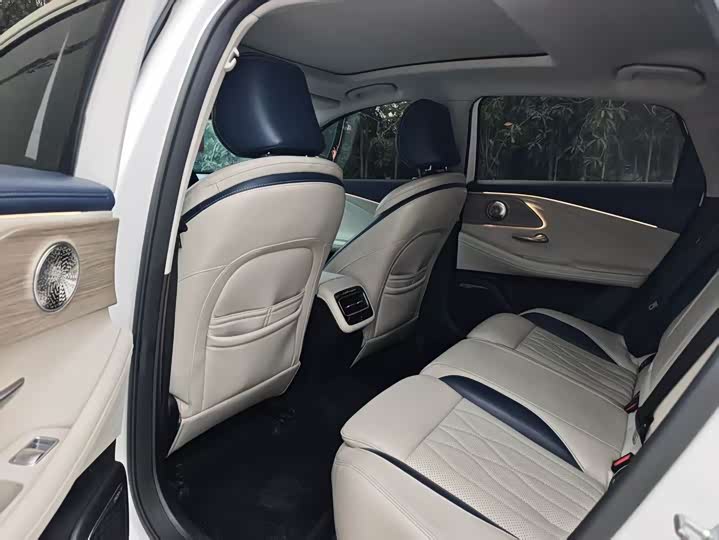 Фото 5 - Chery Arrizo 8