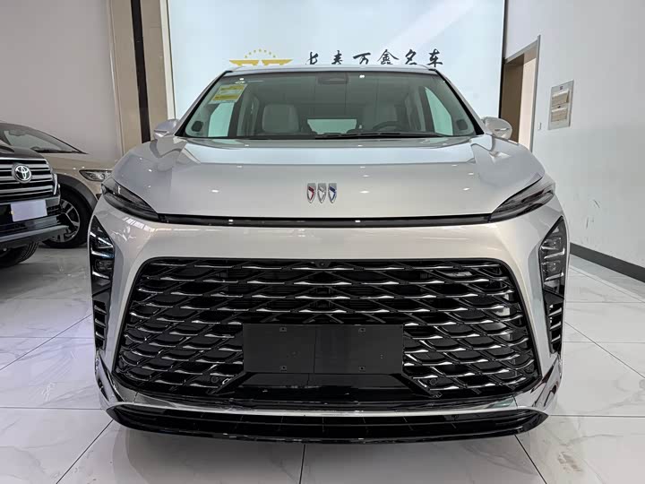 Фото 2 - Buick GL8 Hybrid