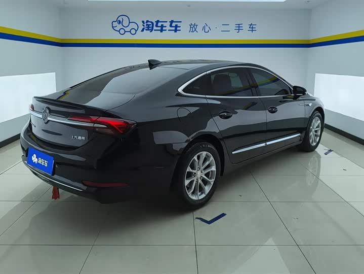 Фото 3 - Buick LaCrosse
