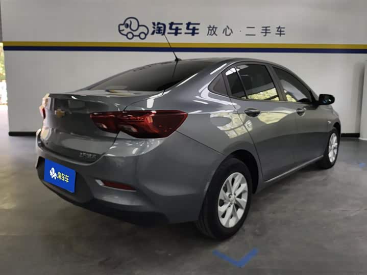 Фото 3 - Chevrolet Onix (Cavalier)