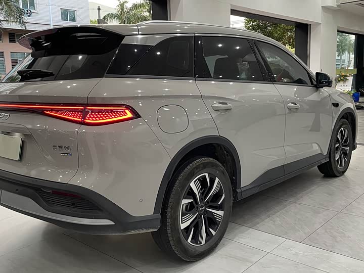 Photo 5 - BYD Sea Lion 05 DM-i Hybrid