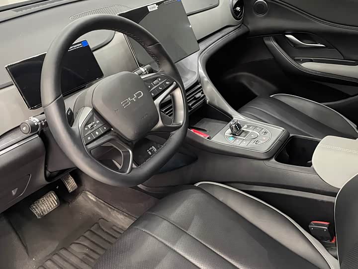 Photo 8 - BYD Sea Lion 05 DM-i Hybrid