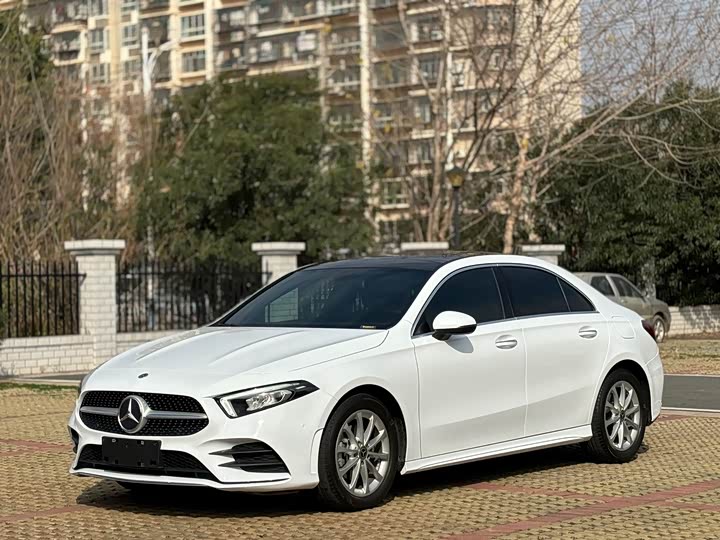 Фото 1 - Mercedes-Benz A-Class