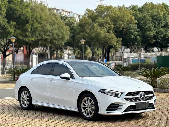 Фото 2 - Mercedes-Benz A-Class