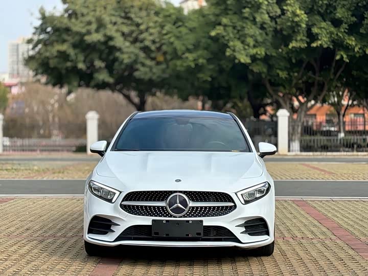 Фото 4 - Mercedes-Benz A-Class