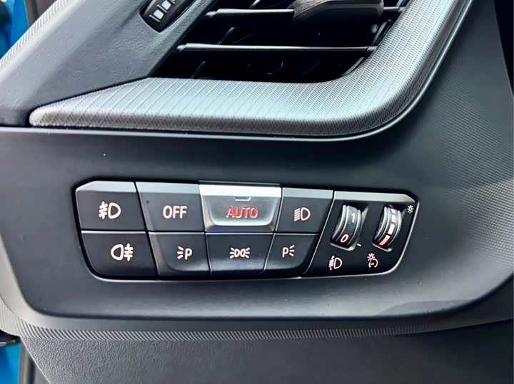 Фото 9 - BMW 2 Series