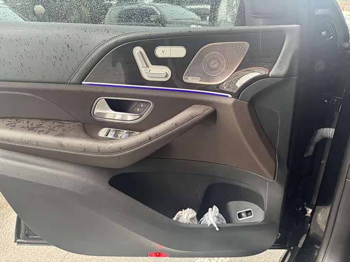 Фото 8 - Mercedes-Benz GLS-Class