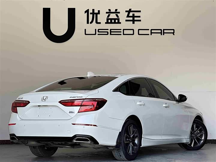 Фото 9 - Honda Inspire